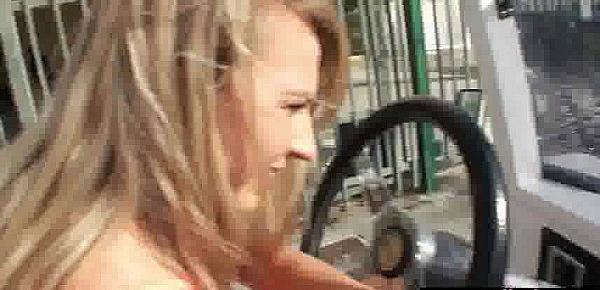  Nasty Wild Girl Enjoy Intercorse In Front Of Cam clip-30